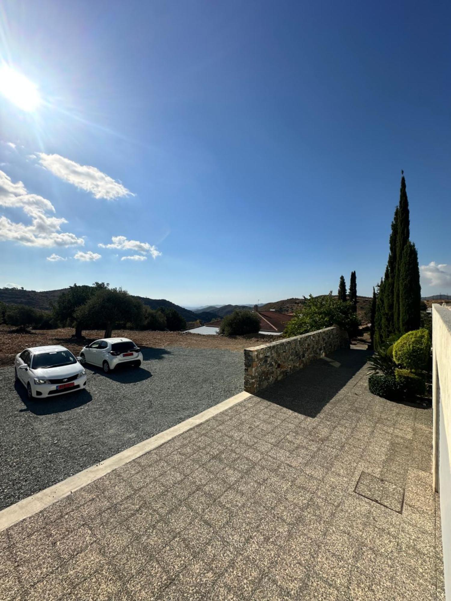 Luxury Villa Pluto Stunning Mountain Views Ora Exterior foto