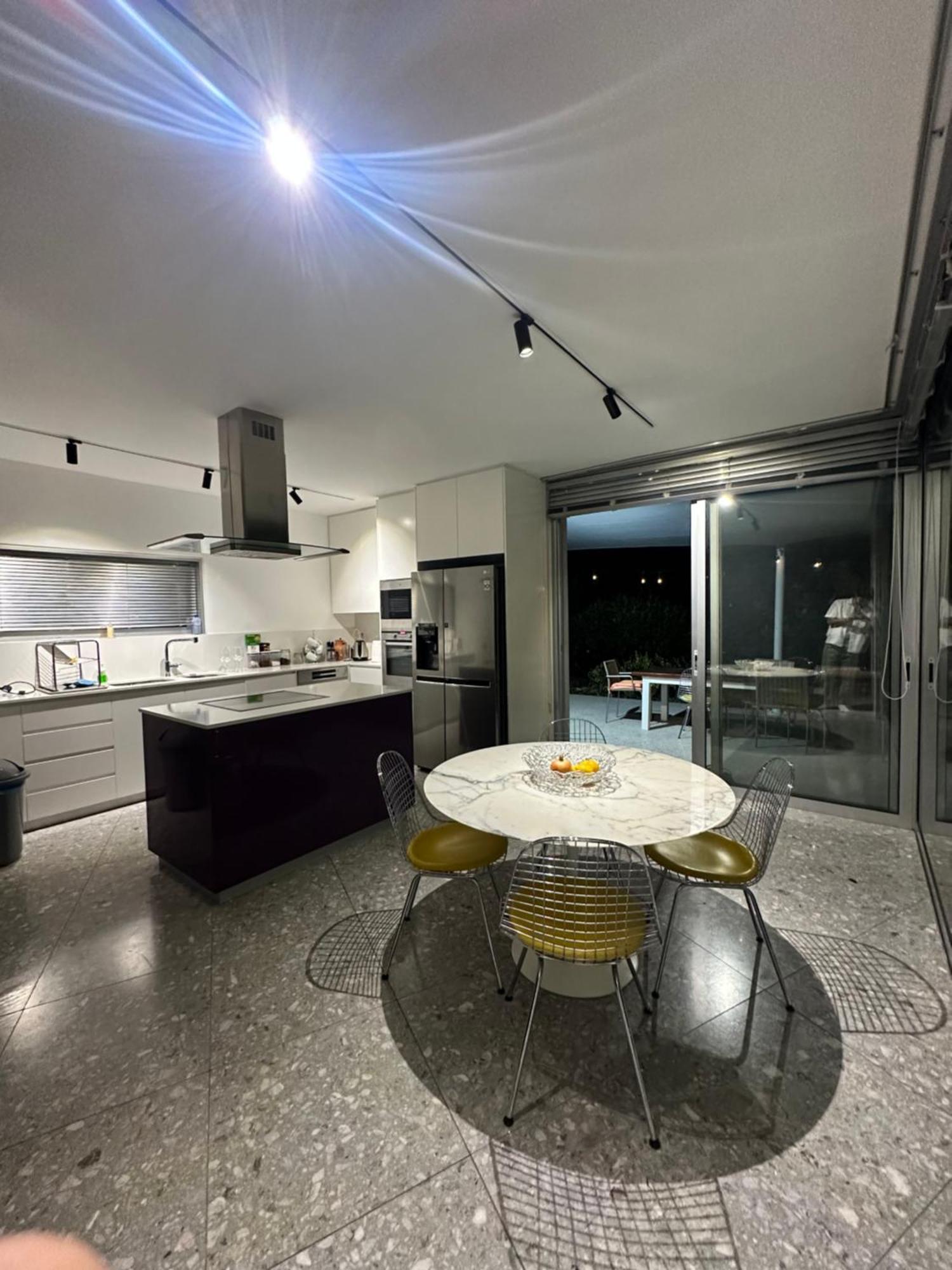 Luxury Villa Pluto Stunning Mountain Views Ora Exterior foto